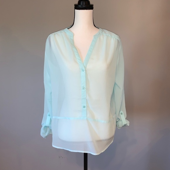 Maurices Sheer mint green NWT top from size Large office layer date night career - Picture 6 of 10